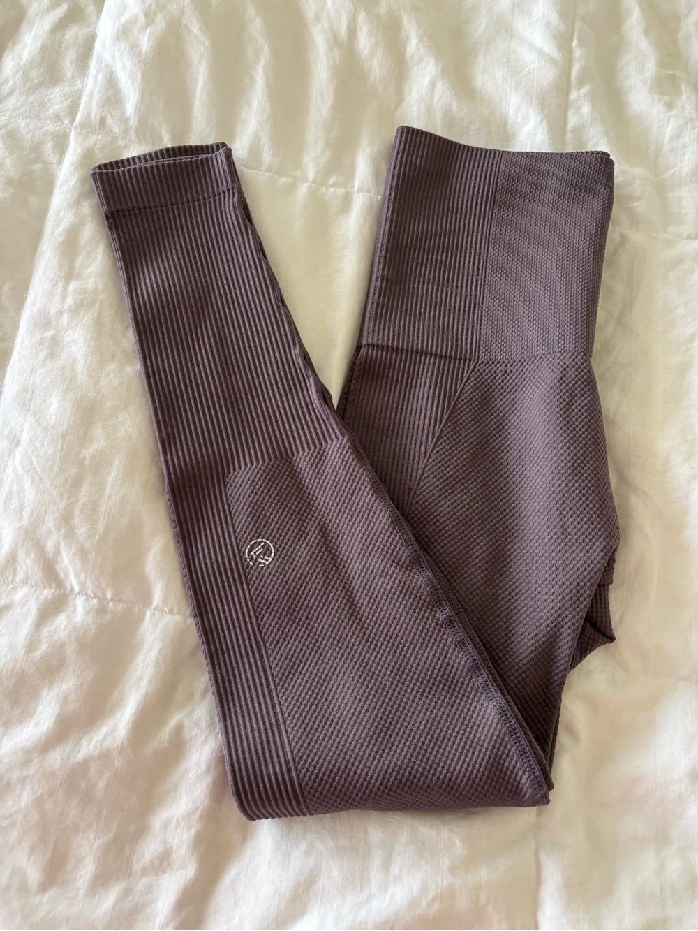 SAVVI Women’s Small Brown Ribbed High Rise Seamless  Stretch Yoga Leggings